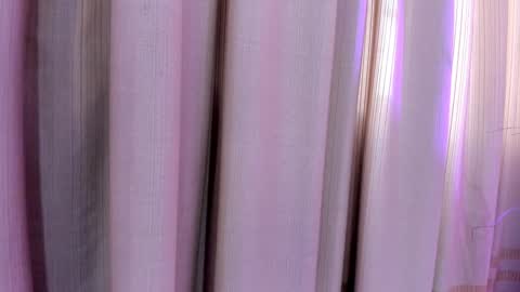 DannaHadid online show from 12-04-24, 06:06