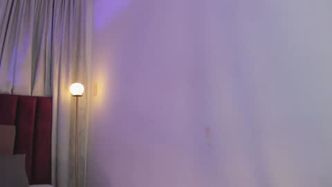 DannaHadid online show from 01-14-25, 03:47
