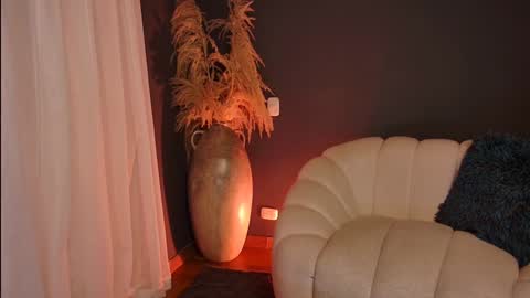 Danna online show from 01-11-25, 04:38