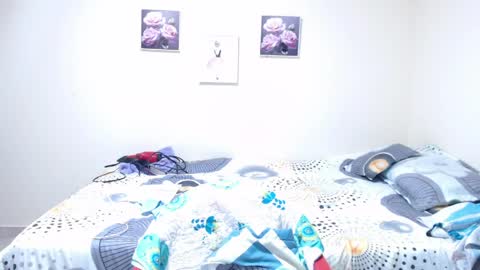 dannamomcerratt online show from 05-01-26, 11:09