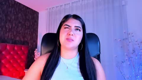 Snapshot of dannastaar chatting on 12-28-24, 02:42 Danna online show from 12-28-24, 02:42