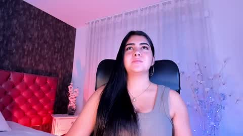 Snapshot of dannastaar chatting on 01-03-25, 05:20 Danna online show from 01-03-25, 05:20