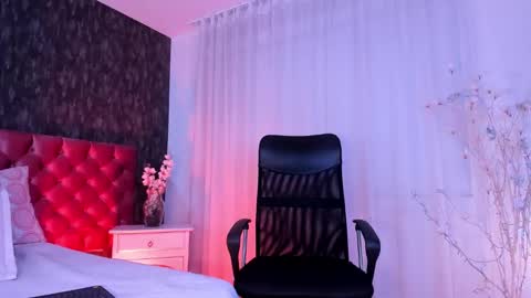 Snapshot of dannastaar chatting on 01-25-25, 05:51 Danna online show from 01-25-25, 05:51