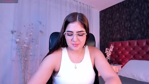 Snapshot of dannastaar chatting on 03-02-25, 04:42 Danna online show from 03-02-25, 04:42