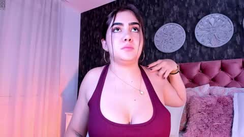 Snapshot of dannastaar chatting on 03-04-25, 05:03 Danna online show from 03-04-25, 05:03