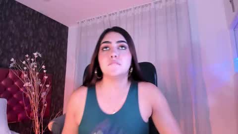 Snapshot of dannastaar chatting on 10-18-25, 04:41 Danna online show from 10-18-25, 04:41