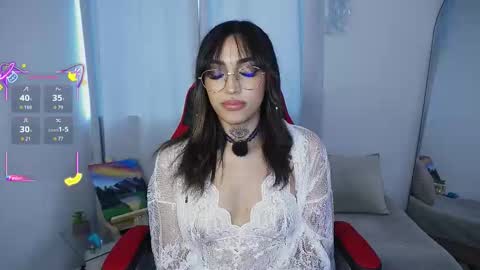 Snapshot of dannielle_ chatting on 03-13-26, 07:31 online show from 03-13-26, 07:31