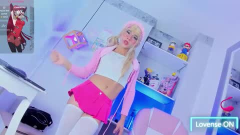 Danni  Sebastian online show from 10-15-25, 11:32