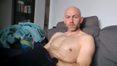 Snapshot of danny81boy chatting on 04-24-26, 10:07 danny81boy online show from 04-24-26, 10:07