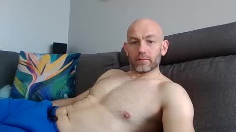 Snapshot of danny81boy chatting on 05-03-26, 09:37 danny81boy online show from 05-03-26, 09:37