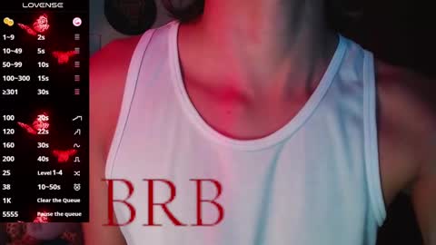 Snapshot of danny__phantom chatting on 02-05-25, 02:40 phantom555 online show from 02-05-25, 02:40