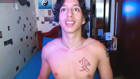 Snapshot of danny__phantom chatting on 03-13-26, 06:58 phantom555 online show from 03-13-26, 06:58