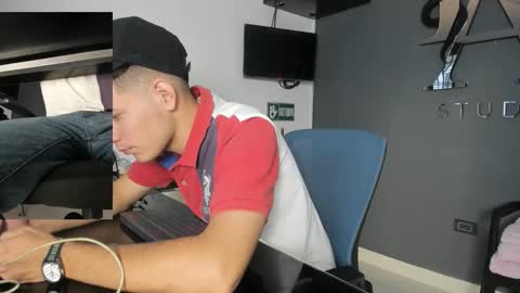 danny_and_lara online show from 10-03-25, 06:49