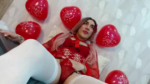 Snapshot of danny_daisuke_ chatting on 02-14-25, 11:09 Danny online show from 02-14-25, 11:09