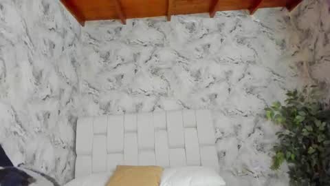 danny_fernandez online show from 10-24-25, 05:48