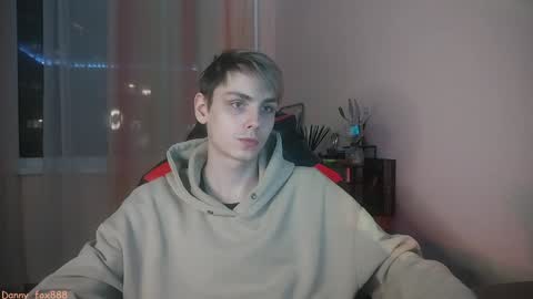 Snapshot of danny_fox888 chatting on 02-08-25, 03:21 Daniel online show from 02-08-25, 03:21