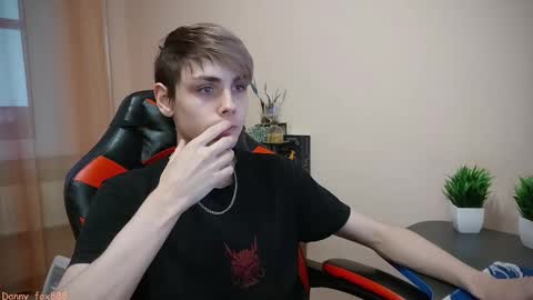 Snapshot of danny_fox888 chatting on 03-03-25, 01:21 Daniel online show from 03-03-25, 01:21