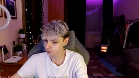 Daniel online show from 02-25-26, 03:10