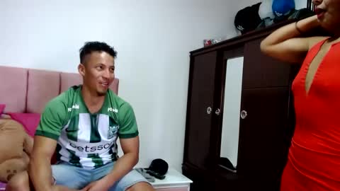 Snapshot of dannyhothot chatting on 01-21-25, 09:04 danny and ruby online show from 01-21-25, 09:04