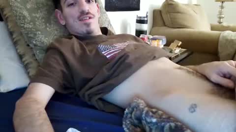 Snapshot of dannynoww chatting on 01-17-25, 12:10 danny online show from 01-17-25, 12:10