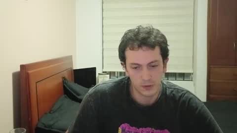 Snapshot of danruiz33 chatting on 05-21-26, 02:51 Dan online show from 05-21-26, 02:51