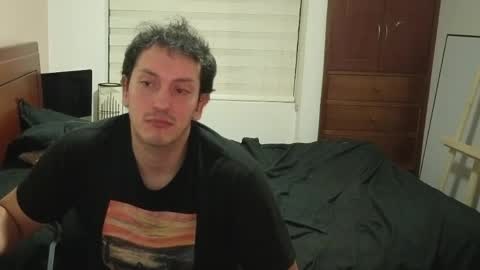 Snapshot of danruiz33 chatting on 05-29-26, 03:37 Dan online show from 05-29-26, 03:37