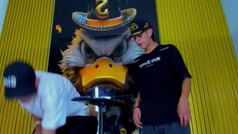 dante_brown1 online show from 10-19-25, 09:04