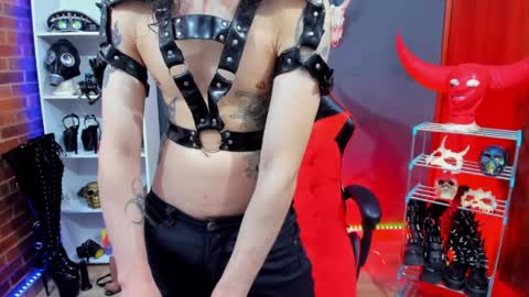 Snapshot of dante_infernos chatting on 03-30-26, 03:24 Dante online show from 03-30-26, 03:24