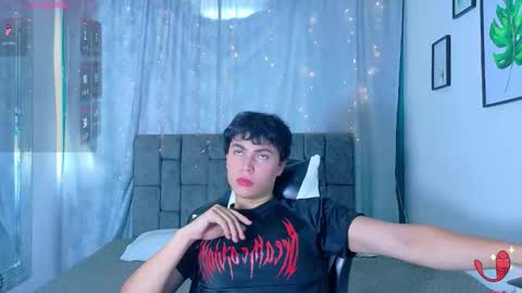 Snapshot of dante_kent chatting on 06-06-26, 02:00 DANTE KENT online show from 06-06-26, 02:00