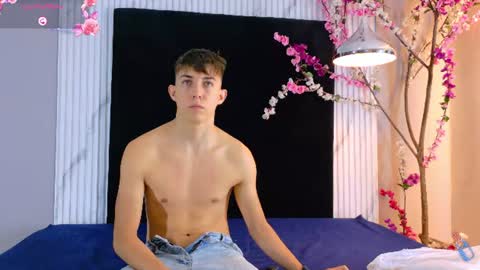Snapshot of danteandviolete_cr chatting on 07-18-26, 11:36 DANTEVIOLETE online show from 07-18-26, 11:36