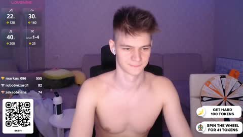 Snapshot of dantebigboi chatting on 12-28-24, 08:58 Daniel online show from 12-28-24, 08:58