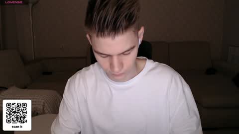 Snapshot of dantebigboi chatting on 01-19-25, 10:17 Daniel online show from 01-19-25, 10:17