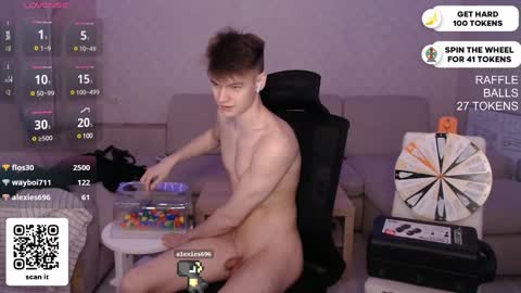 Snapshot of dantebigboi chatting on 01-28-25, 08:58 Daniel online show from 01-28-25, 08:58