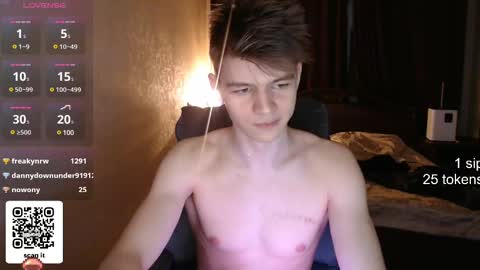 Snapshot of dantebigboi chatting on 02-09-25, 08:56 Daniel online show from 02-09-25, 08:56