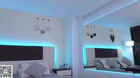 Snapshot of danteestone chatting on 04-15-26, 08:42 Dante online show from 04-15-26, 08:42