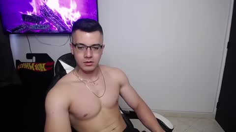 Snapshot of danteread chatting on 02-01-25, 11:06 danteread online show from 02-01-25, 11:06