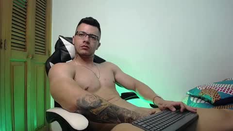 Snapshot of danteread chatting on 03-06-25, 05:57 danteread online show from 03-06-25, 05:57