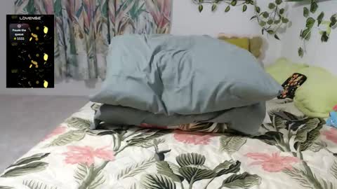 Snapshot of dany_milk chatting on 02-11-26, 02:05 dany_milk online show from 02-11-26, 02:05