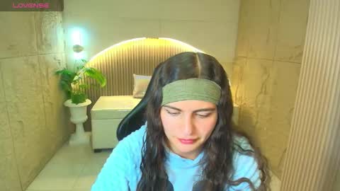 Dany online show from 02-06-26, 01:14