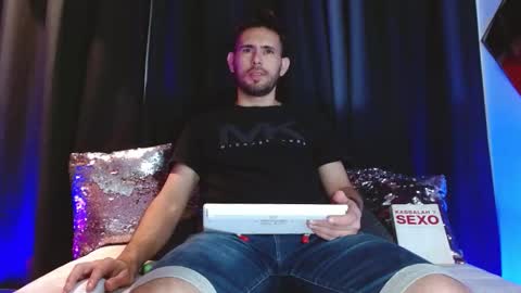 dany_ray20 online show from 03-21-26, 11:59