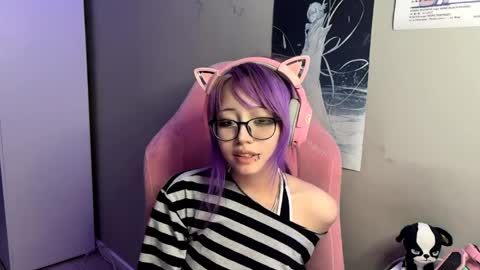 Snapshot of danyelleeyermann chatting on 04-05-26, 02:25 danyelleeyermann online show from 04-05-26, 02:25