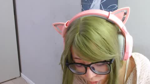 Snapshot of danyelleeyermann chatting on 05-11-26, 04:04 danyelleeyermann online show from 05-11-26, 04:04