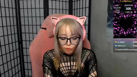 danyelleeyermann online show from 06-09-26, 01:01