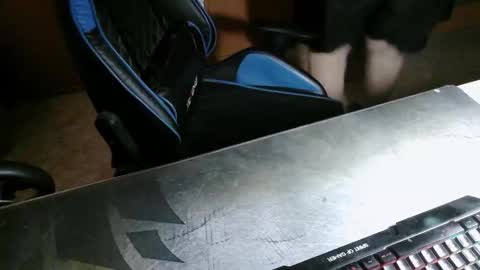 danysanchez1981 online show from 11-15-25, 01:40