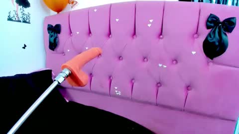 Snapshot of danythomsom chatting on 03-11-26, 02:28 Dany online show from 03-11-26, 02:28