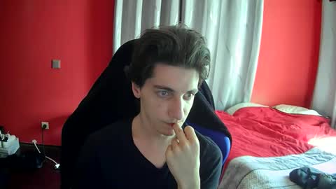 Snapshot of danywhiteyb chatting on 05-06-26, 09:58 danywhiteyb online show from 05-06-26, 09:58