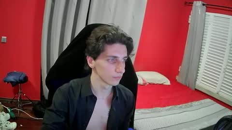 Snapshot of danywhiteyb chatting on 05-16-26, 12:18 danywhiteyb online show from 05-16-26, 12:18