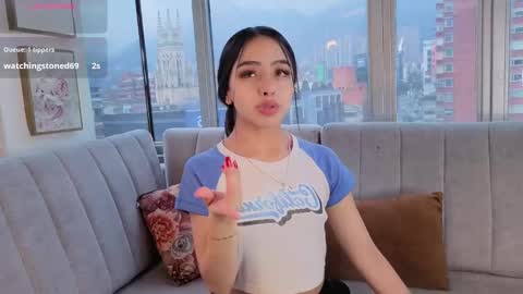 Snapshot of daphne_chers chatting on 02-16-26, 08:05 daphne_chers online show from 02-16-26, 08:05