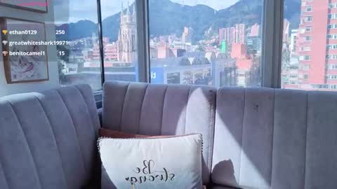 Snapshot of daphne_chers chatting on 02-20-26, 08:09 daphne_chers online show from 02-20-26, 08:09