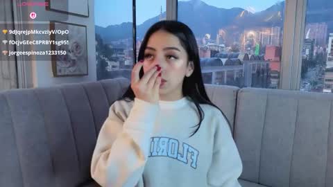 Snapshot of daphne_chers chatting on 03-26-26, 10:48 daphne_chers online show from 03-26-26, 10:48